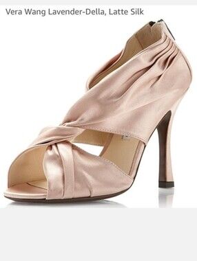 Vera Wang Lavender Della Satin Knotted Peep-Toe Heels in Blush Pink Msrp $323